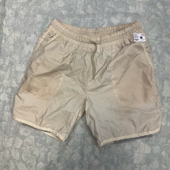 Kith Men's Cream Elastic-Waist Athletic Shorts
